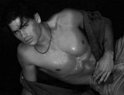 bonjour a touts et  toute mes ami(e) bissssssssss